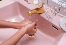 Useful Tips For Those Who Don’t Know How To Do Bathroom Cleaning hacks